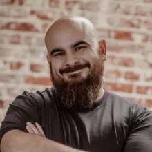 Austin Amento headshot for Hounder